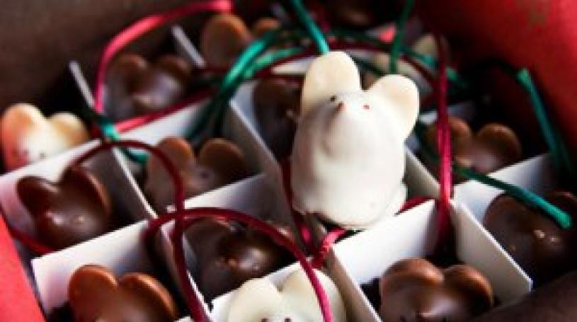 Bring a book and a friend to this cozy chocolate shop and indulge in flavorful coffee, hot chocolate, and any one of a number of beautifully crafted individual chocolates or chocolate bars